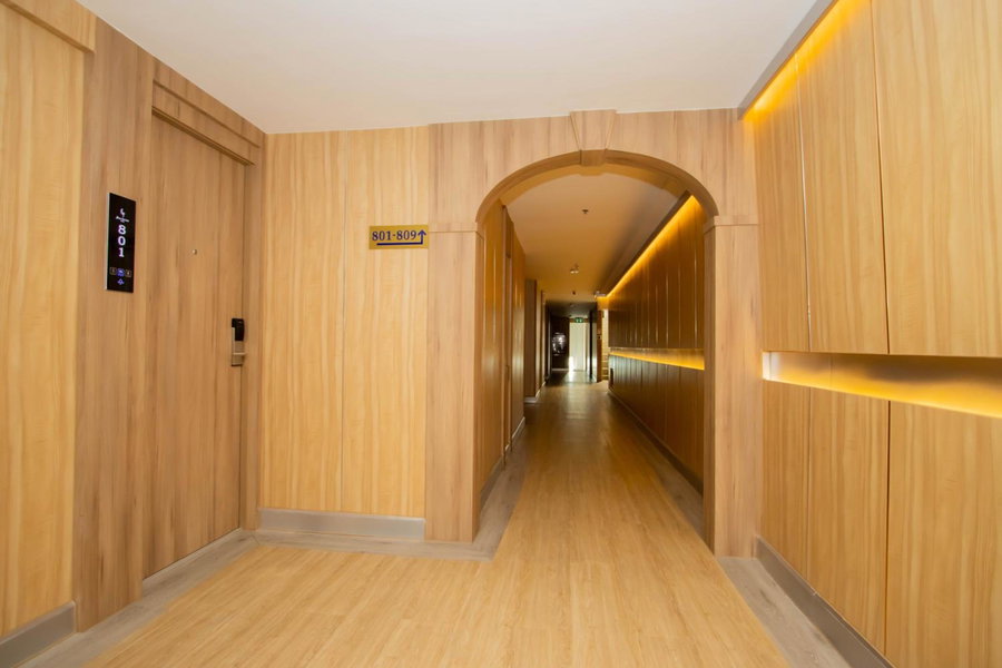 Sira Grande Hotel, Patong, Kathu, Thailand