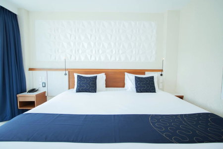 Sira Grande Hotel, Patong, Kathu, Thailand