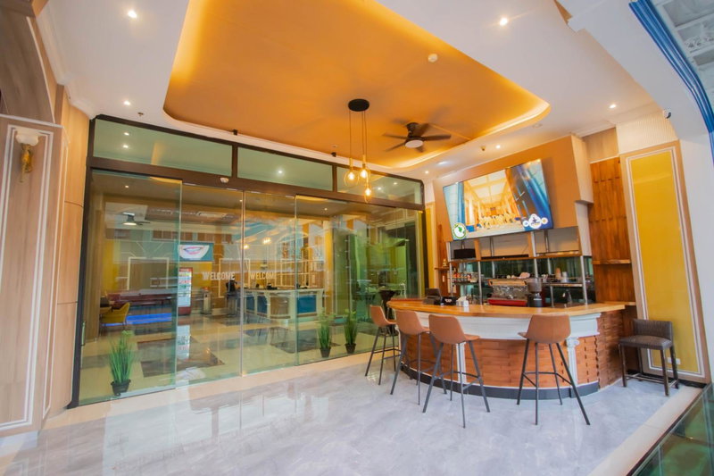 Sira Grande Hotel, Patong, Kathu, Thailand