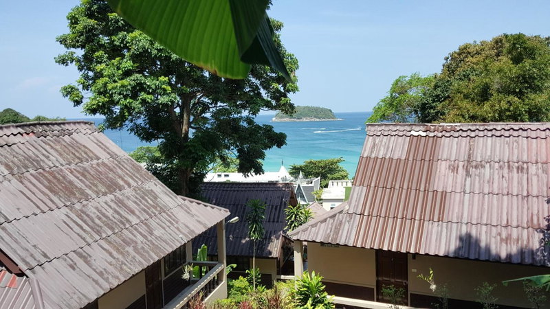Kata Beachwalk Hotel and Bungalows, Ban Chalong, ประเทศไทย