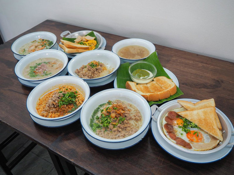 Blu Monkey Boutique Samkong, formerly Blu Monkey Bed & Breakfast Phuket, Wichit, Thailand