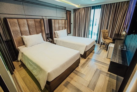 First Pride Hotel, มักกะสัน, ประเทศไทย