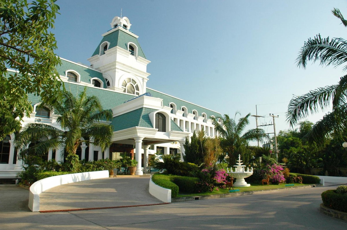 Hotel · The Camelot Hotel Pattaya, Pattaya