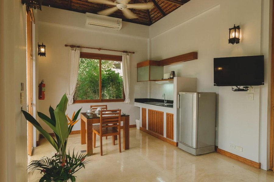 Bor Saen Pool Villa, Phangnga, Tailandia