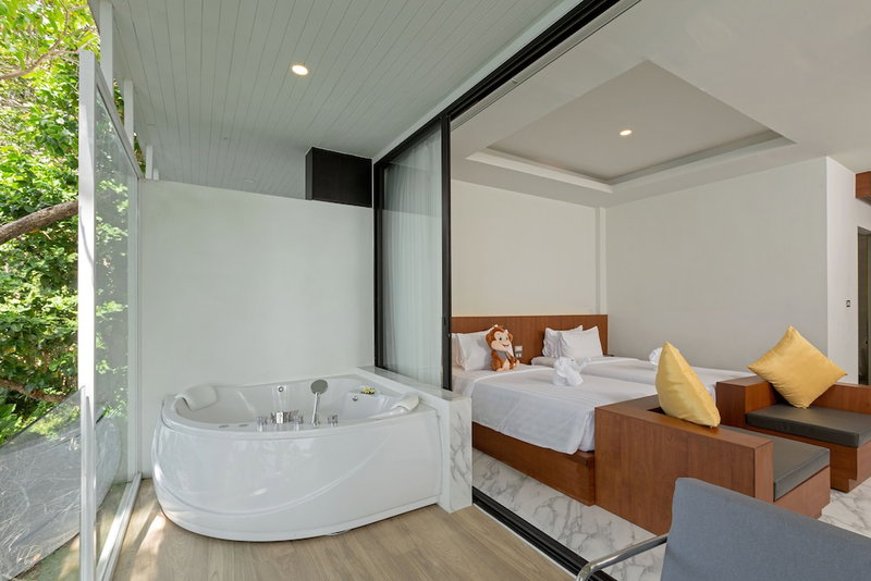 Secret Cliff Resort Phuket, Ban Chalong, Thailand