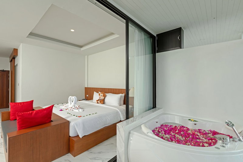 Secret Cliff Resort Phuket, Ban Chalong, Thailand