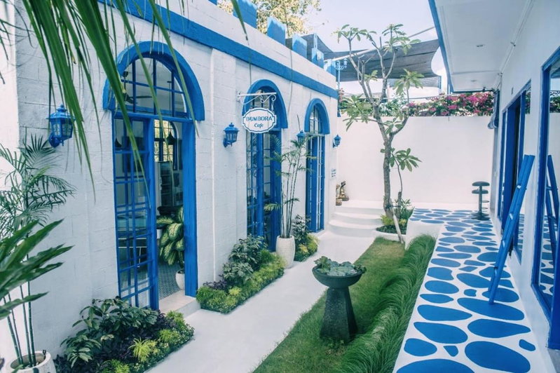 Bombora Surf Camp, Kuta, Indonesia