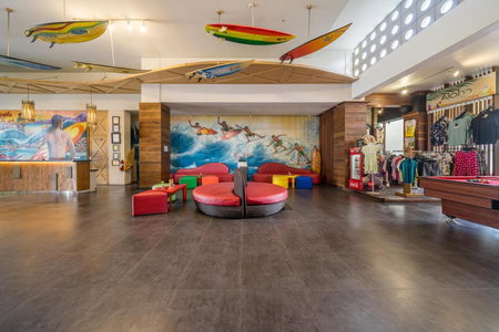Bliss Surfer Hotel Legian, Kuta, Indonesia
