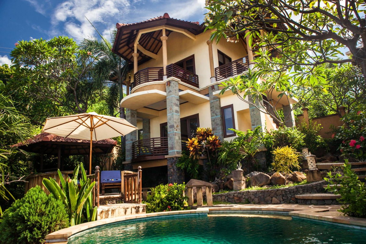 Blue Moon Villas Resort, Indonesia