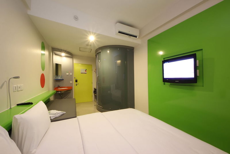 POP! Hotel Kuta Beach Bali, Kuta, Indonesia