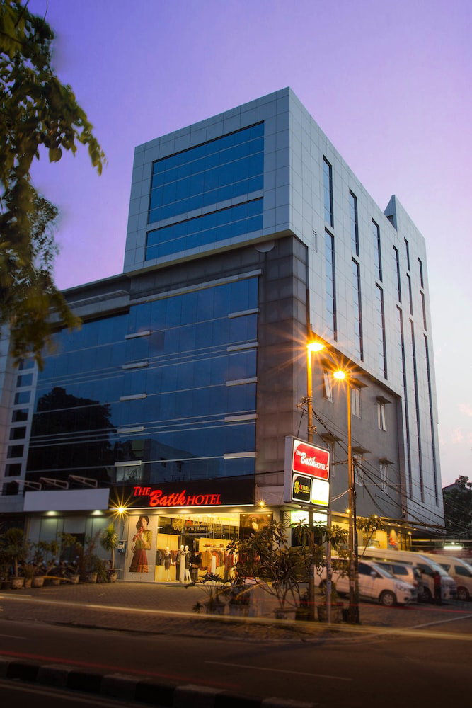 Hotel · The Batik Hotel, Medan