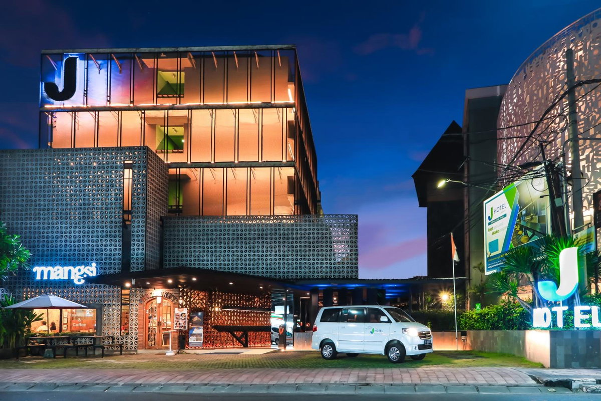 Hotel · J Hotel Kuta, Kuta