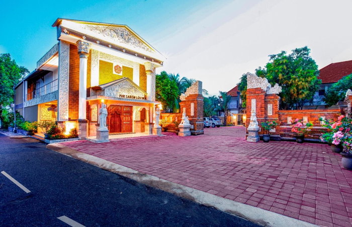 Puri Saron Hotel Baruna Beach Lovina, Singaraja, Indonesia