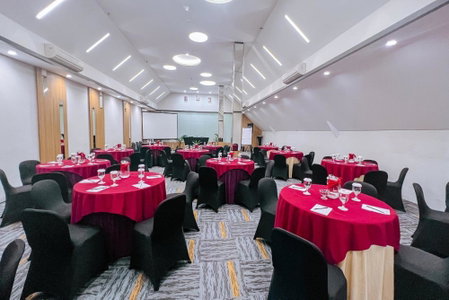 J4 Hotels Legian, Kuta, Indonesia