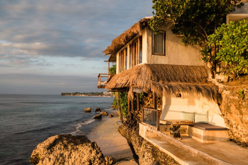 Rock'n Reef, Kuta, Indonesia