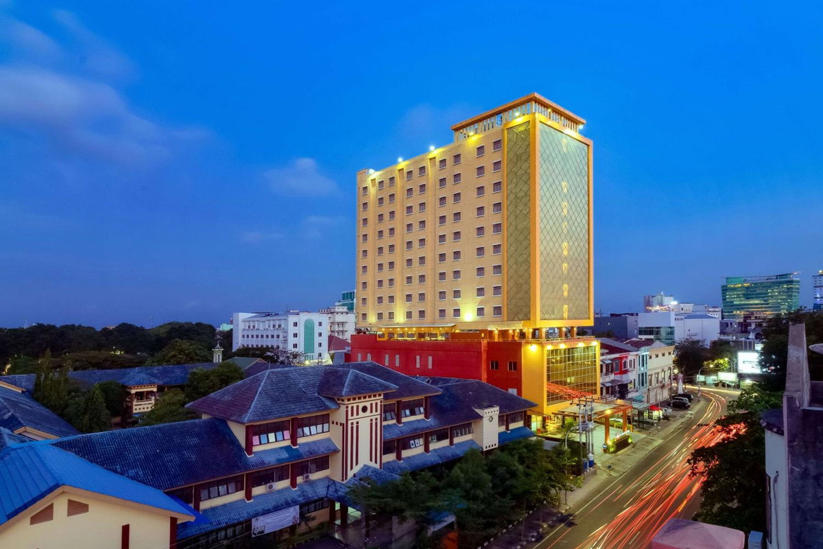 Best Western Plus Makassar Beach, Indonesia