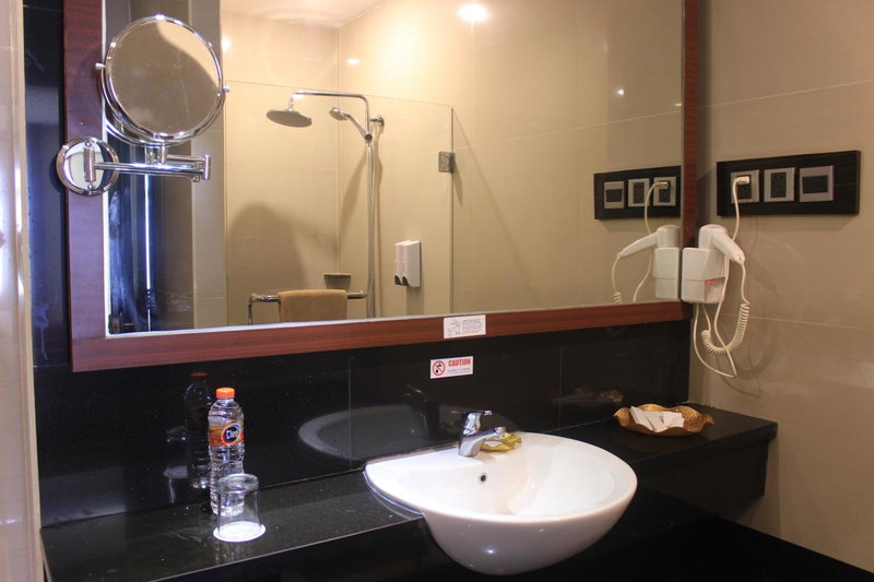 Best Western Plus Makassar Beach, Makassar, Indonesia