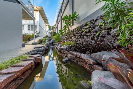 Kontena Hotel, Batu, Indonesien