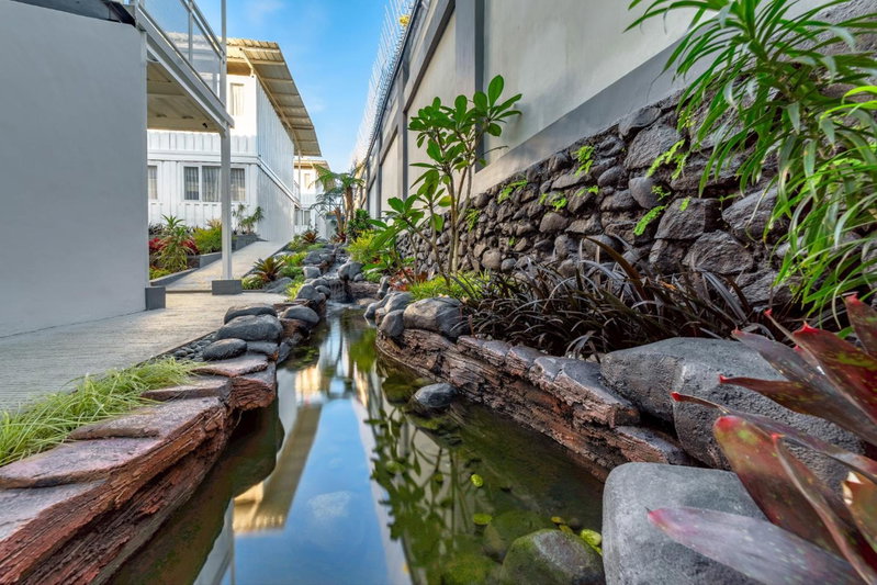 Kontena Hotel, Batu, Indonesien