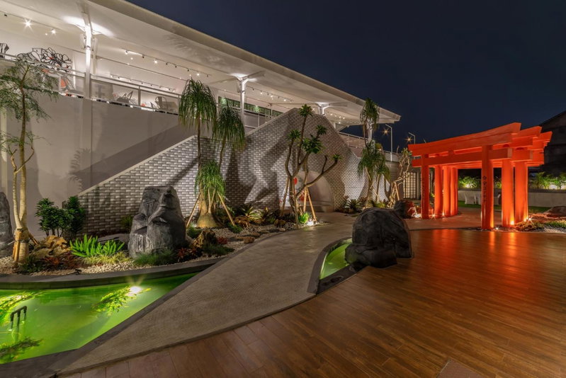Kontena Hotel, Batu, Indonesien