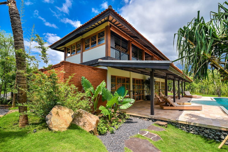 Sumberkima Hill Private Villa Retreat, Negara, Indonesia