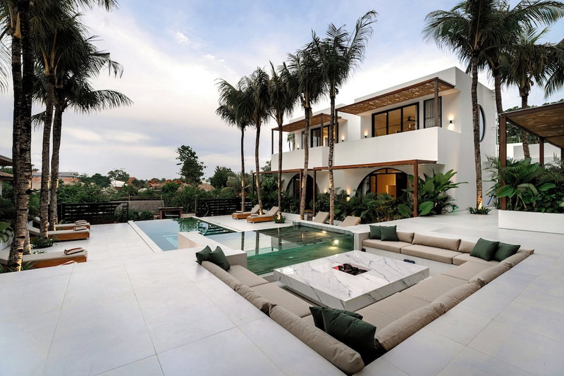 Baliwood Bingin, Kuta, Indonesia