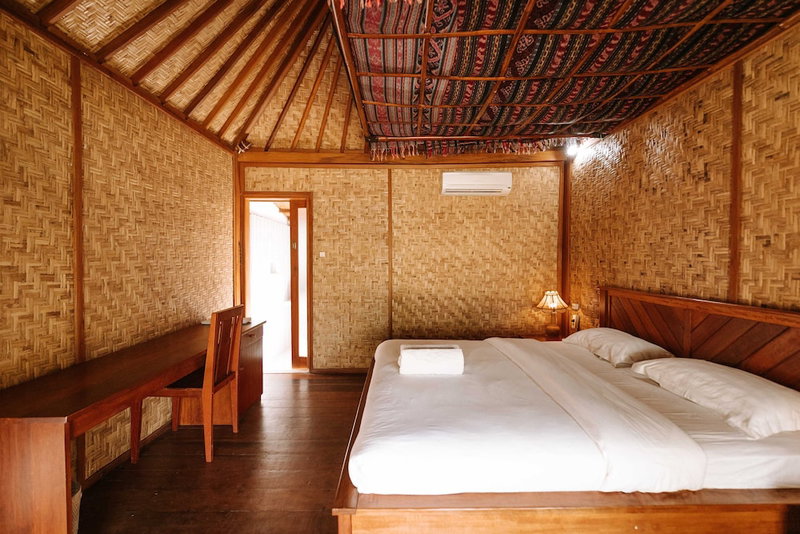 Dream Hotel, Praya, Indonesia
