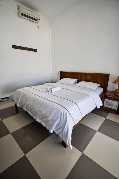 Dream Hotel, Praya, Indonesia