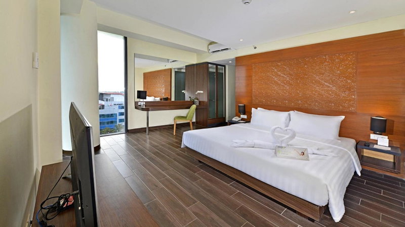 Whiz Prime Hotel Khatib Sulaiman Padang, Padang, Indonesia