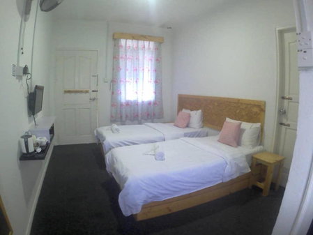 Bayu Senja Lodge, Ranau, Malaysia