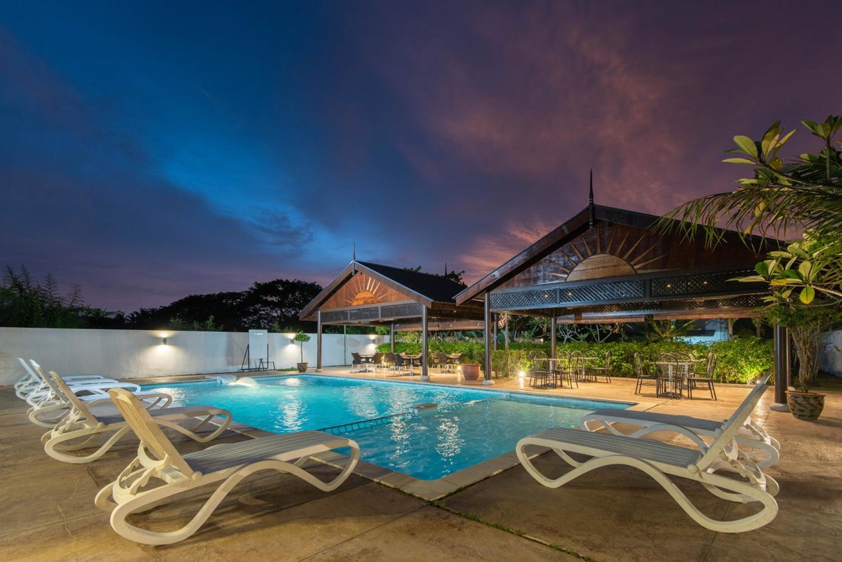 Hotel · Riverra Inn Langkawi, Kuah