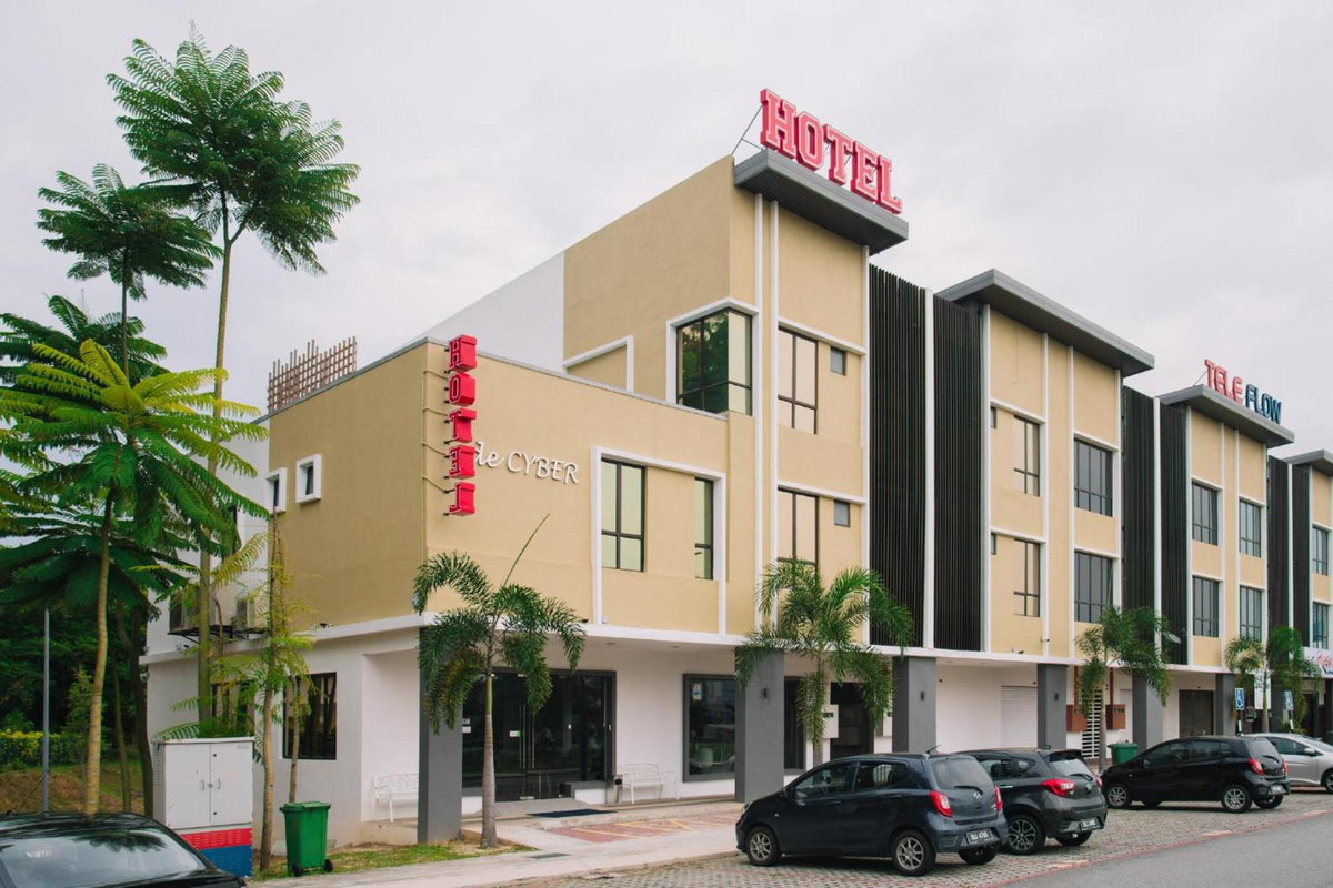 Отель · De Cyber Boutique Hotel, Путраджая