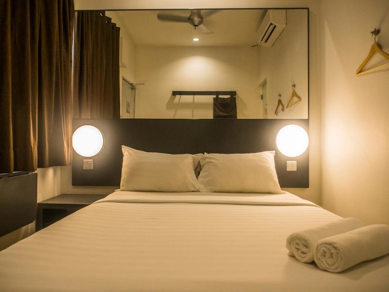 Tune Hotel KLIA Aeropolis (Airport Hotel), Sepang, Малайзия