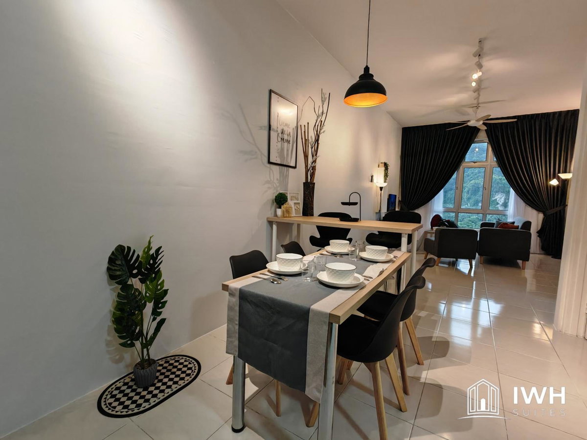 Ipoh Anderson Town Suites with 2 Parking by IWH, Malaysia