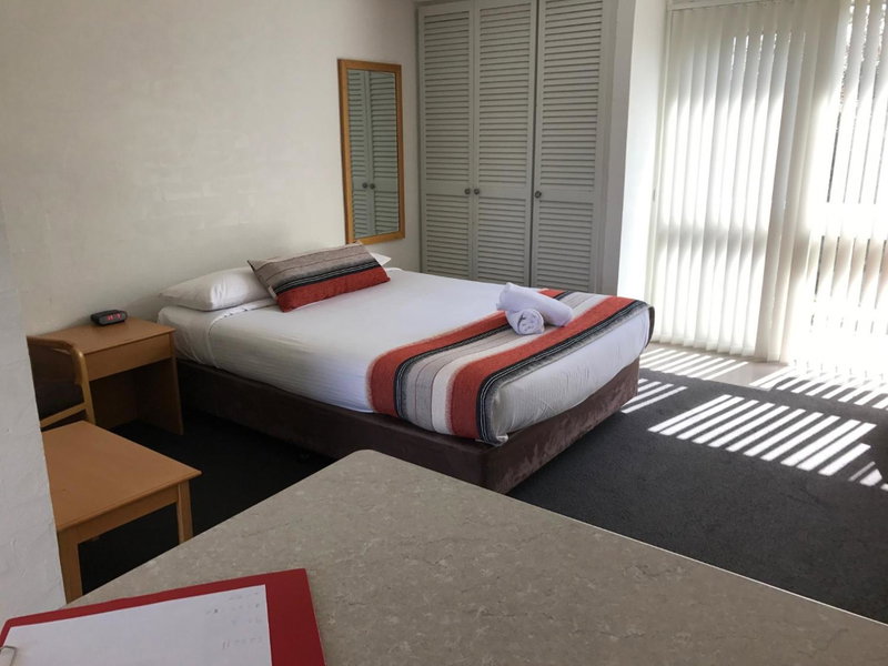 Bathurst Studio Apartments, Bathurst, Australia