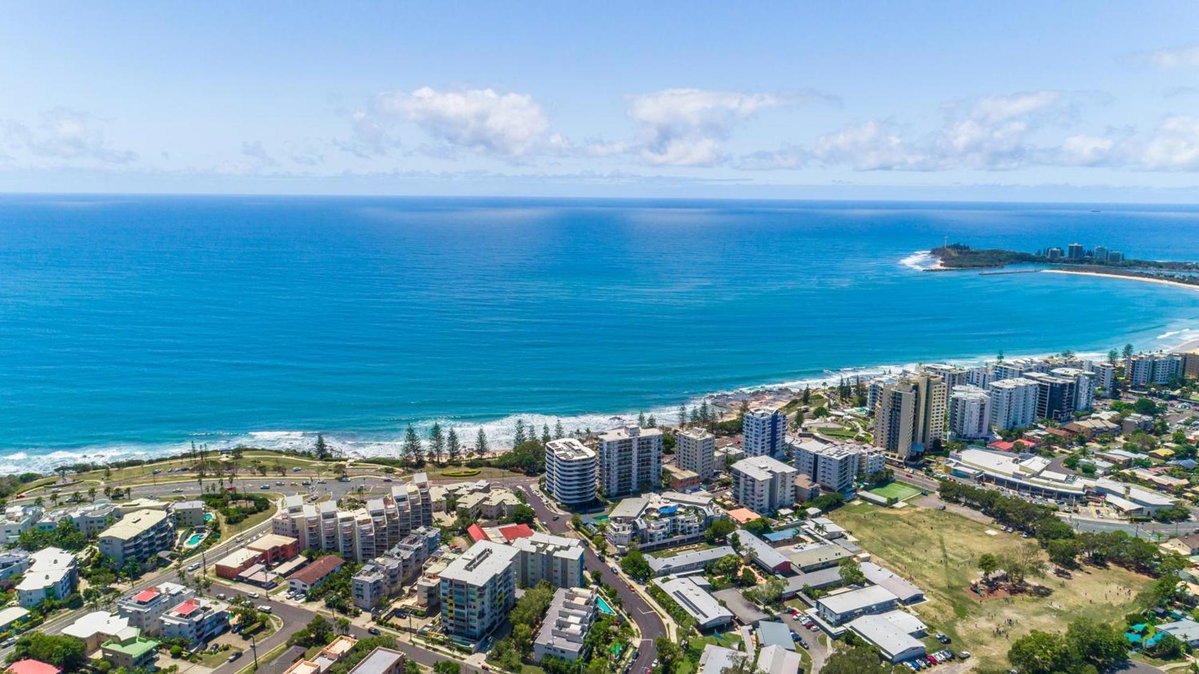 Hotel · Beach Club Resort Mooloolaba, Maroochydore