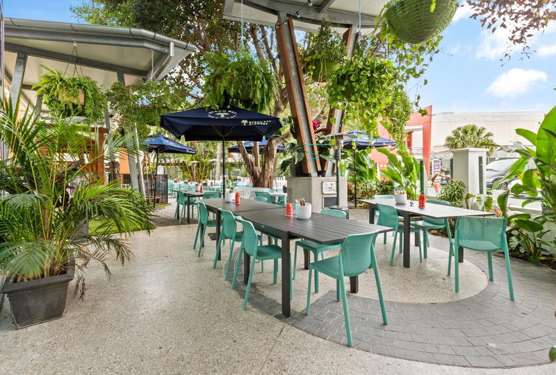The Colmslie Hotel, Coorparoo, Australia