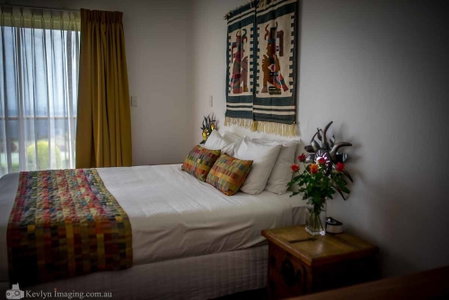Eagle Heights Mountain Hotel, Upper Coomera, Australia