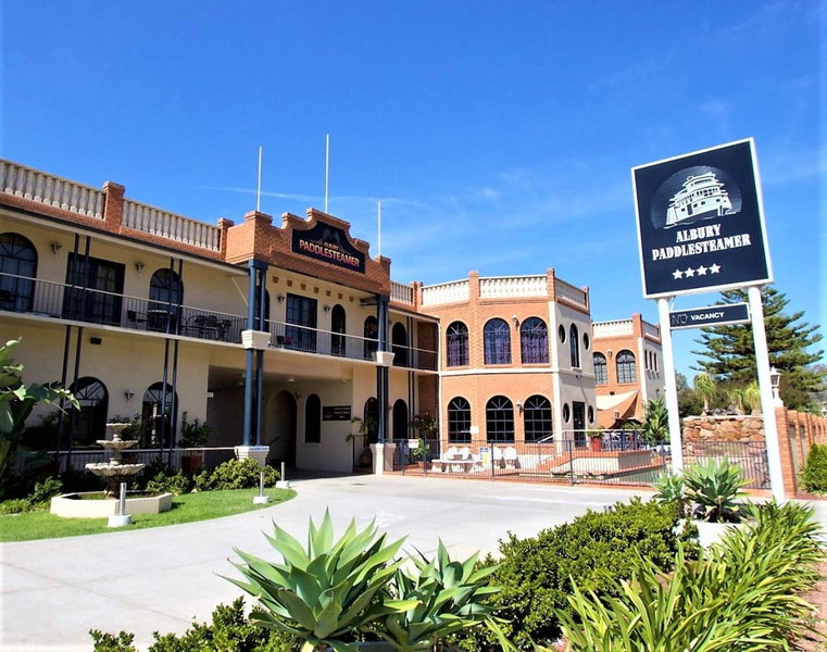 Albury Paddlesteamer, Wodonga, Australia
