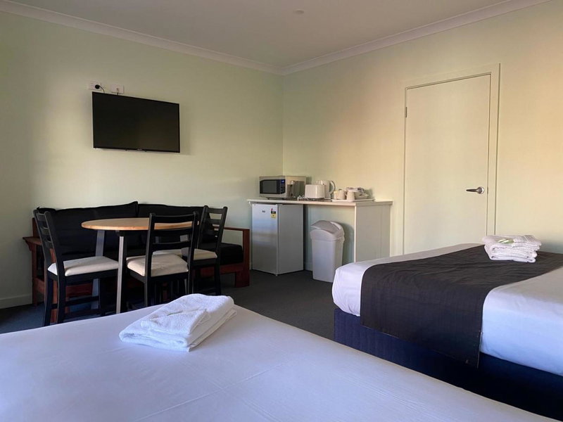 Lakeside Motel Waterfront, Lakes Entrance, Australia