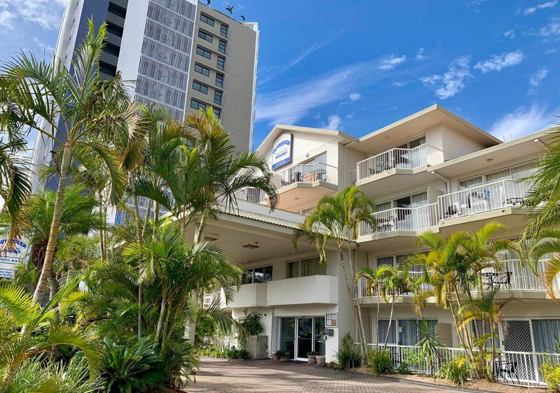 Outrigger Burleigh, Palm Beach, Australia