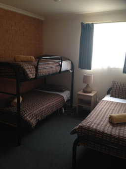 Beachcomber Motel And Apartments, Apollo Bay, Australia