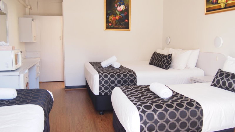 Queanbeyan Motel, Canberra, Australia