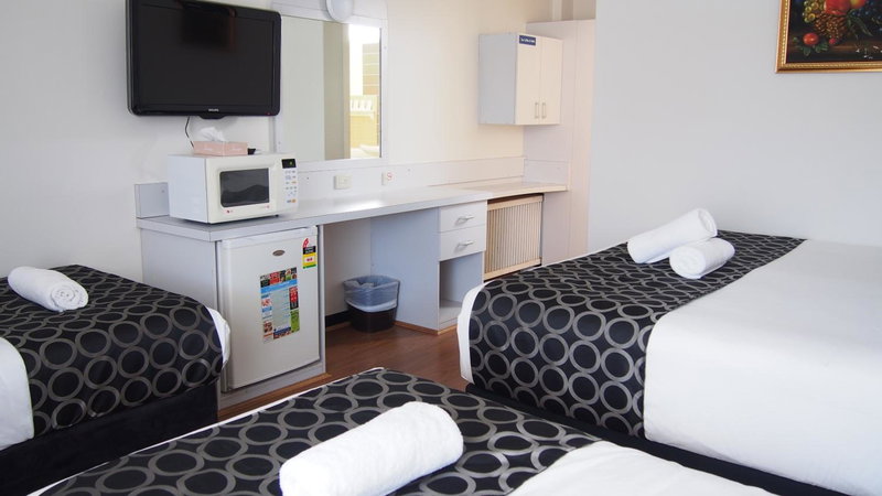 Queanbeyan Motel, Canberra, Australia