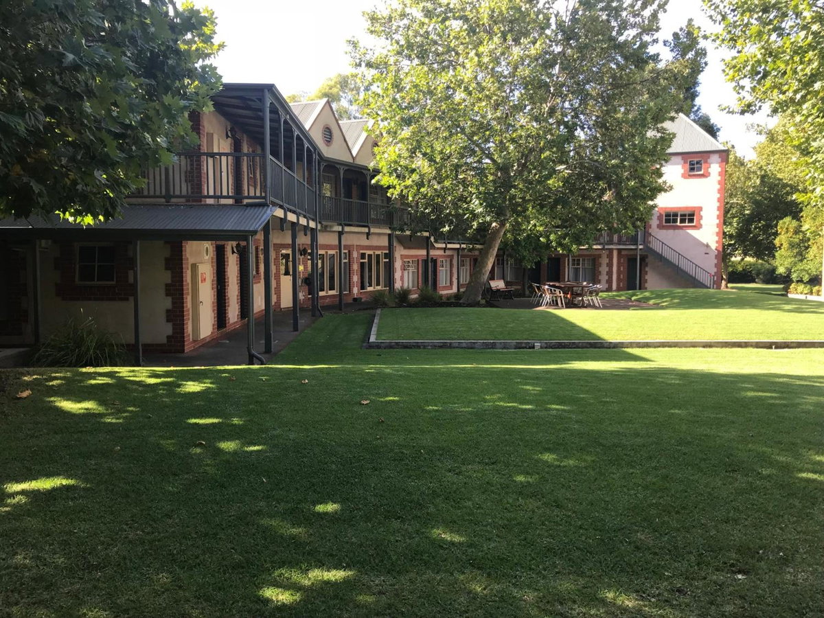 Hotel · St Francis Winery, Morphett Vale