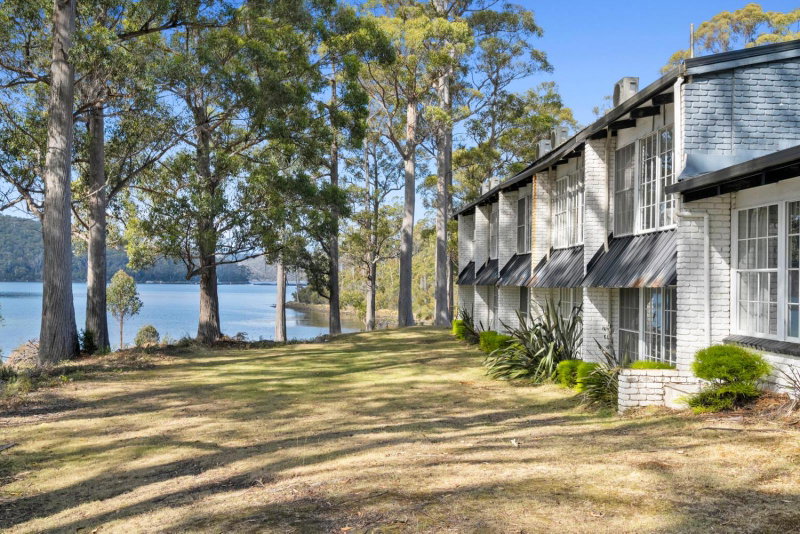The Fox and Hounds Historic Hotel, Port Arthur, Australia