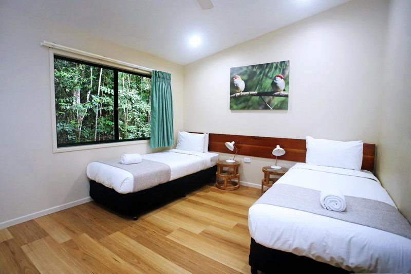 Chambers Wildlife Rainforest Lodges, Lake Eacham, Australia