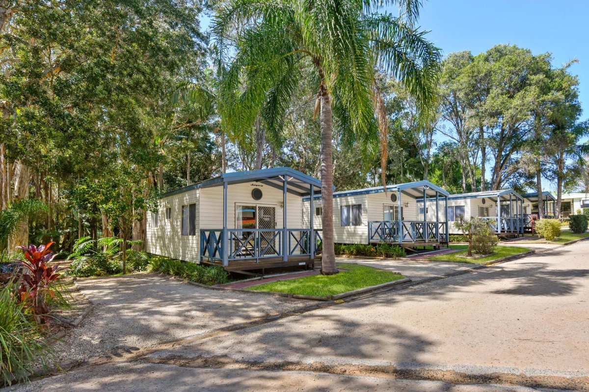 Flynns Beach Caravan Park, Australia