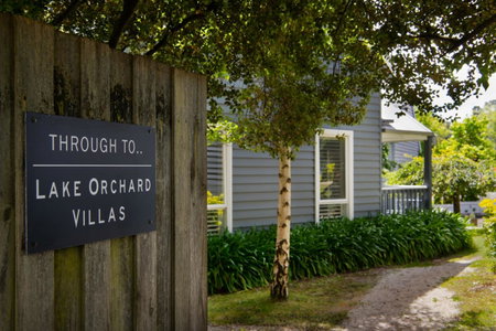 Lake Orchard Villas, Daylesford, Australia