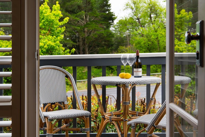 Lake Orchard Villas, Daylesford, Australia